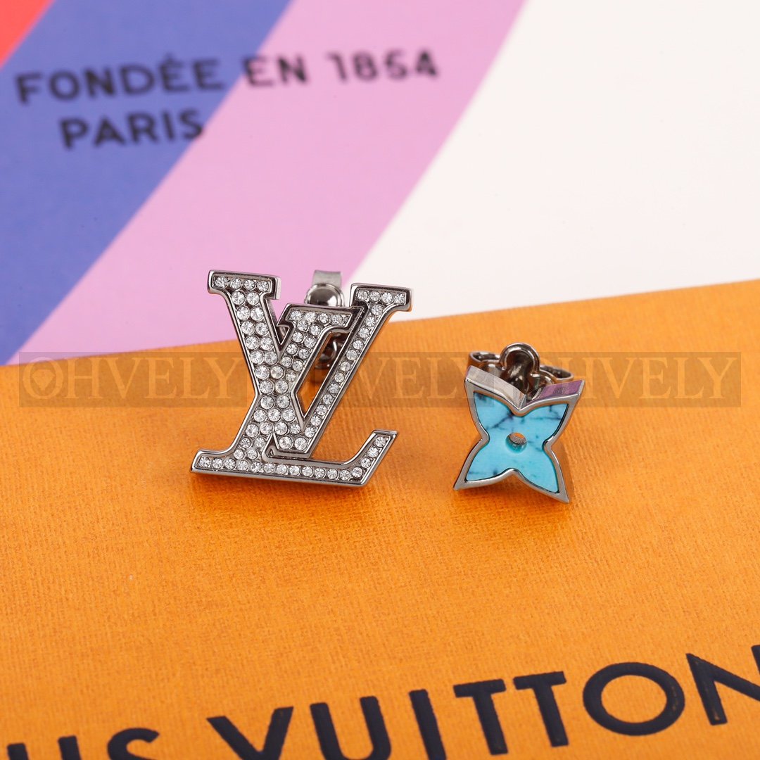 루이비통 Louis Vuitton 북클 드레이유 LV 아이코닉 터콰이즈 이어링 상품 썸네일