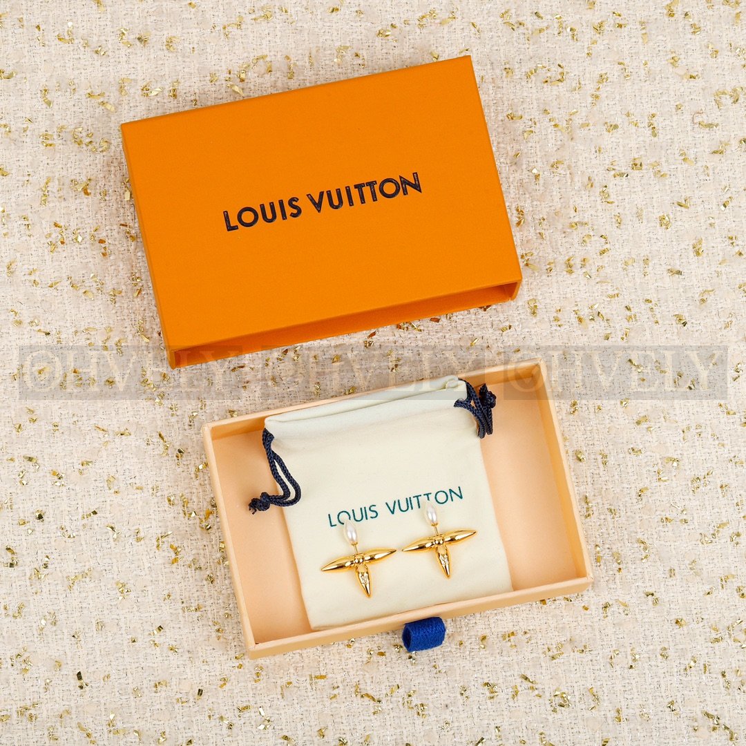 루이비통 Louis Vuitton 북클 드레이유 퓨어 LV 이어링 상품 썸네일