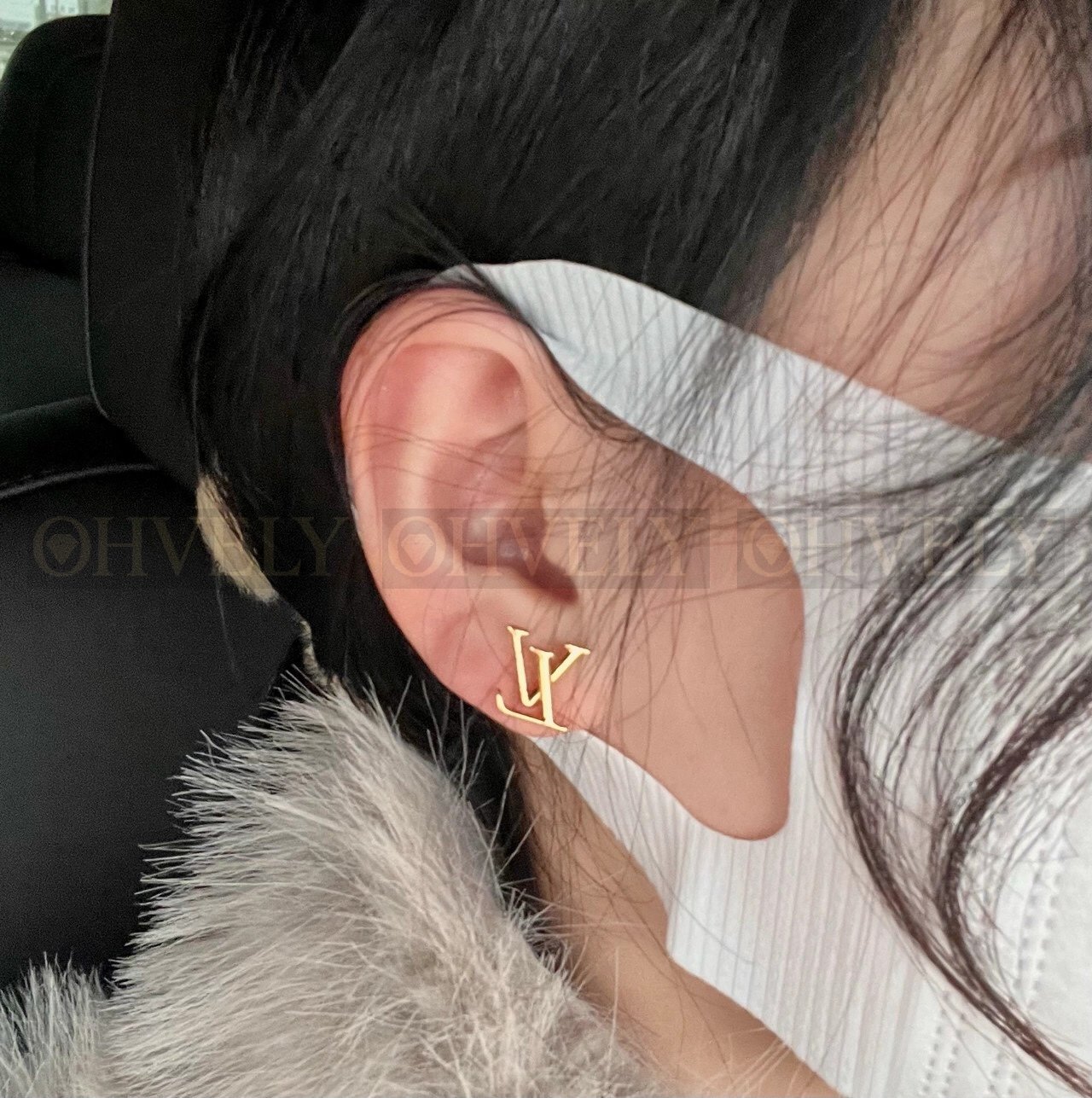 루이비통 Louis Vuitton 북클 드레이유 LV 아이코닉 이어링 (골드) 상품 썸네일