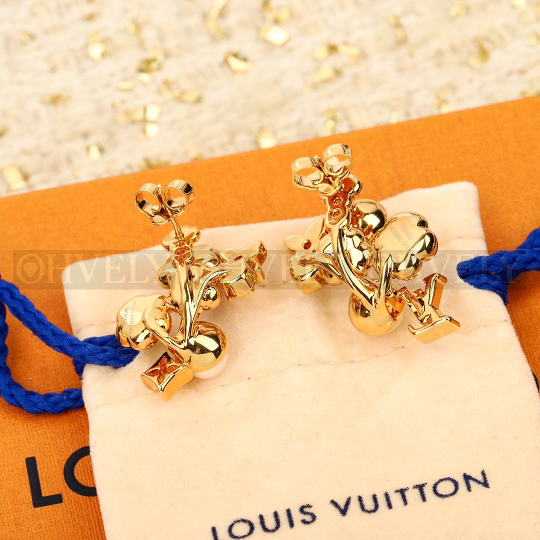 루이비통 Louis Vuitton 북클 드레이유 플라워그램 이어링 상품 썸네일