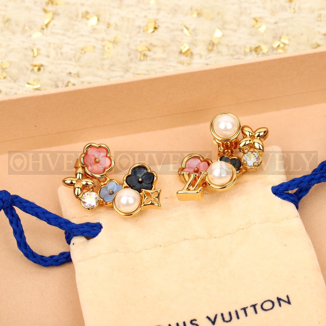 루이비통 Louis Vuitton 북클 드레이유 플라워그램 이어링 상품 썸네일
