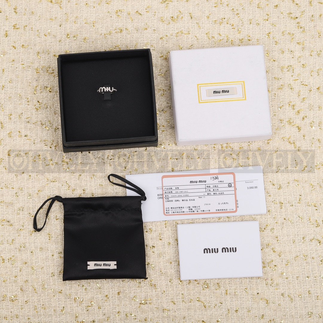 미우미우 Miu Miu 지르콘 링 상품 썸네일
