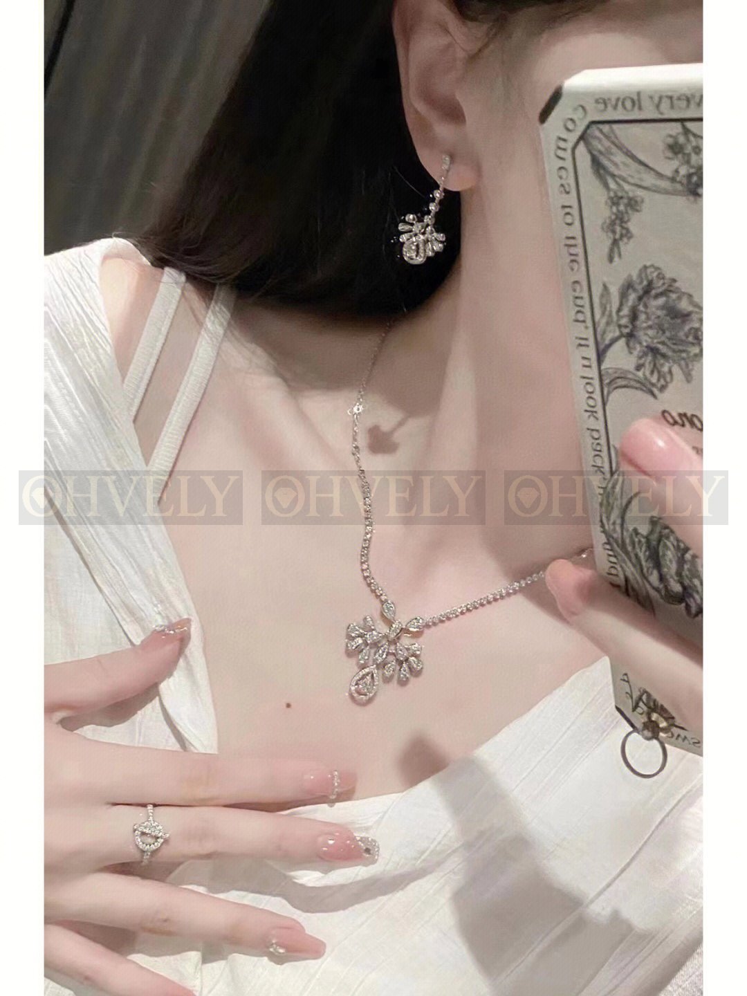 쇼메 Chaumet 조세핀 아그레뜨 임페리얼 이어링 상품 썸네일