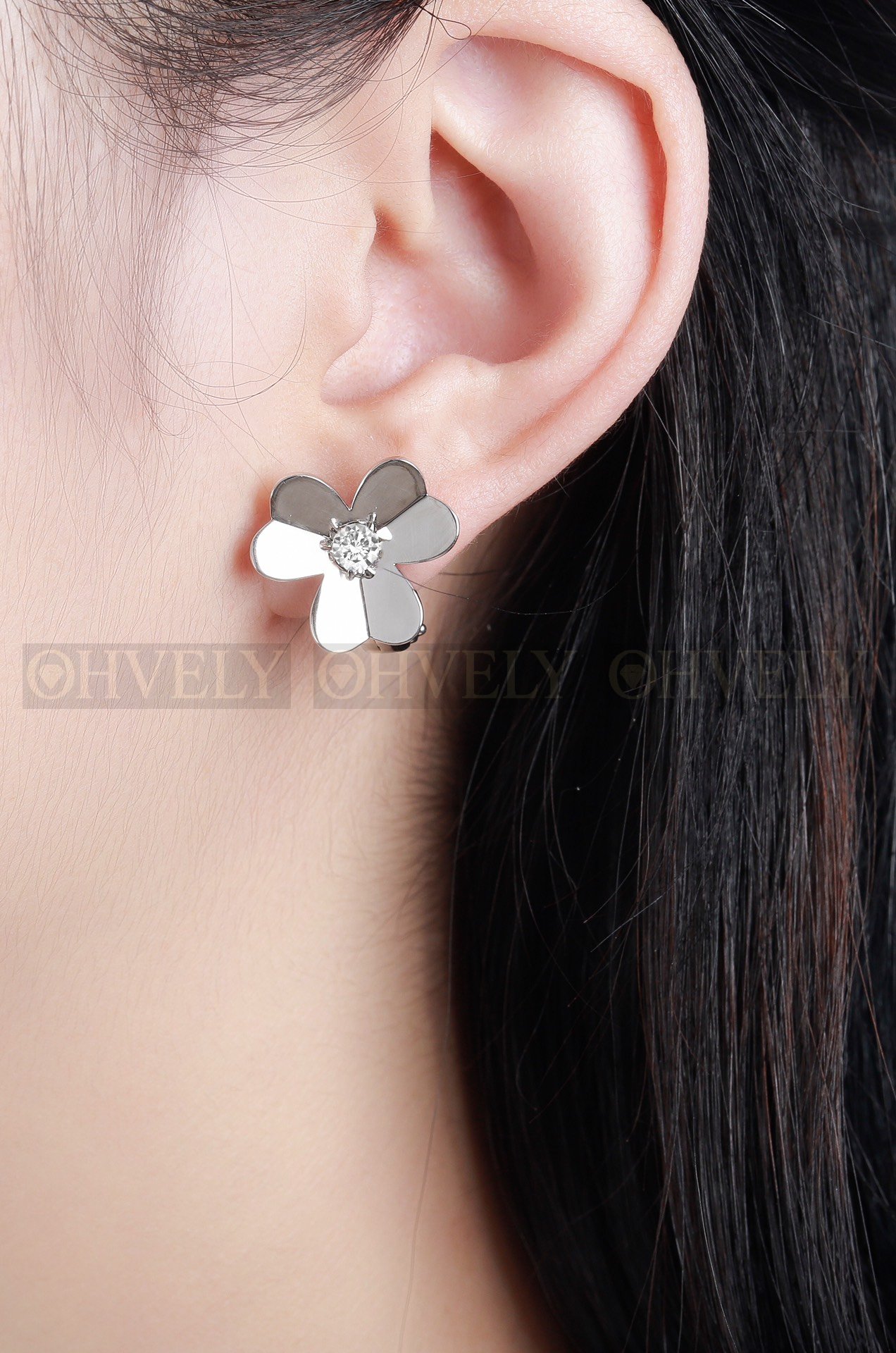 반클리프 아펠 Van Cleef & Arpels 프리볼(Frivole) 이어링 상품 썸네일