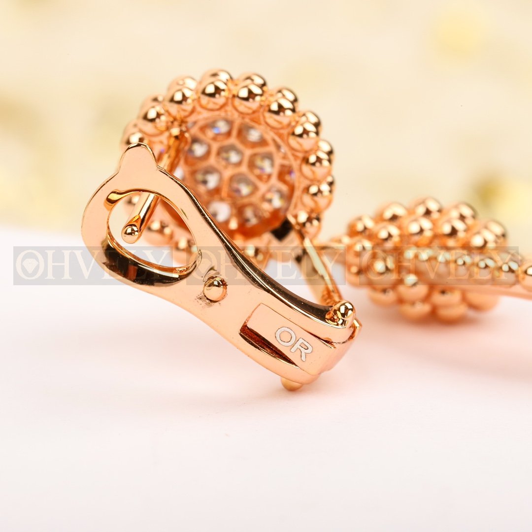 반클리프 아펠 Van Cleef & Arpels 뻬를리 다이아몬드 이어링 ( 실버, 골드, 로즈골드 ) 상품 썸네일