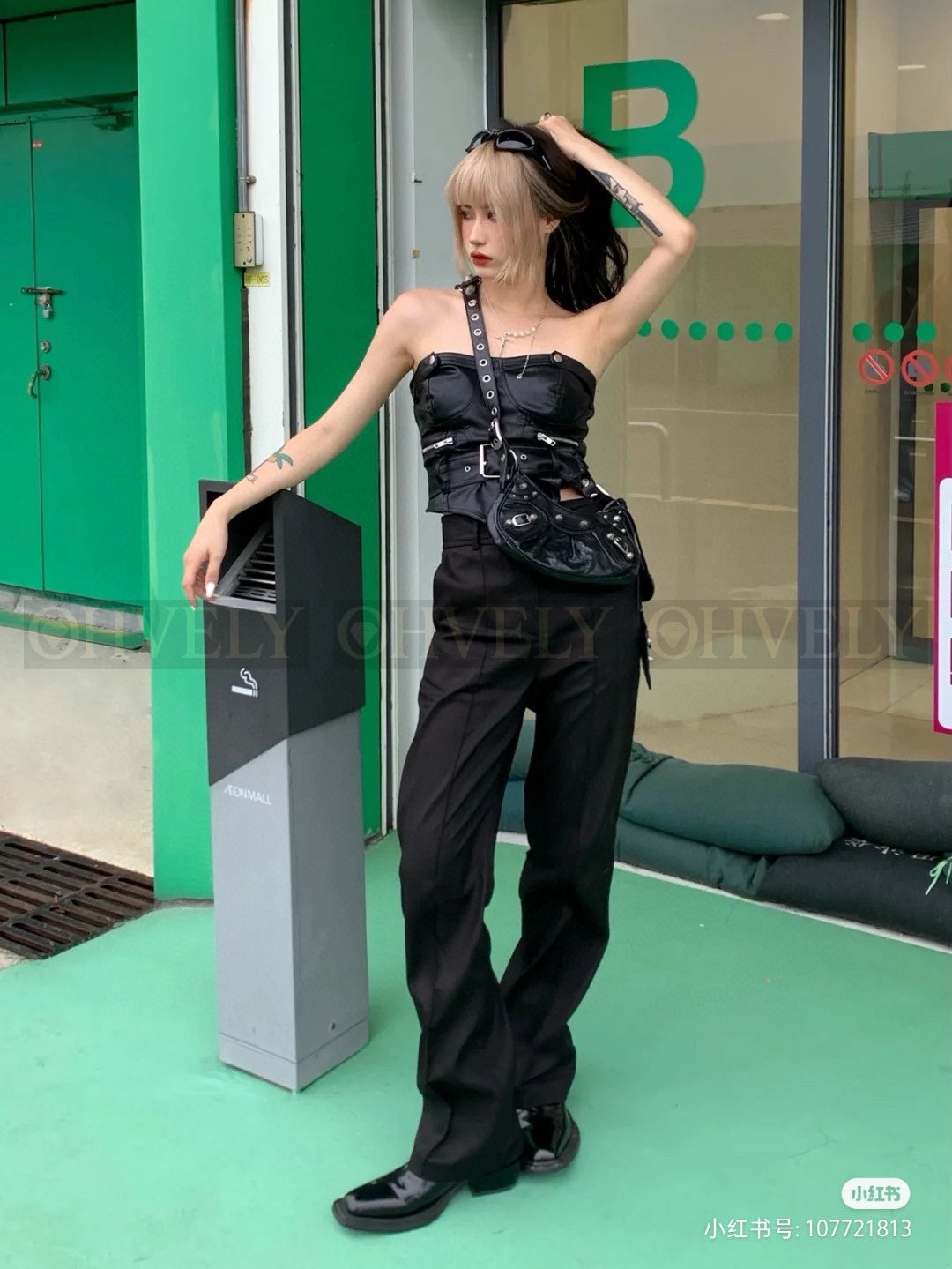 Balenciaga Le Cagole 스몰 숄더백(블랙) 상품 썸네일