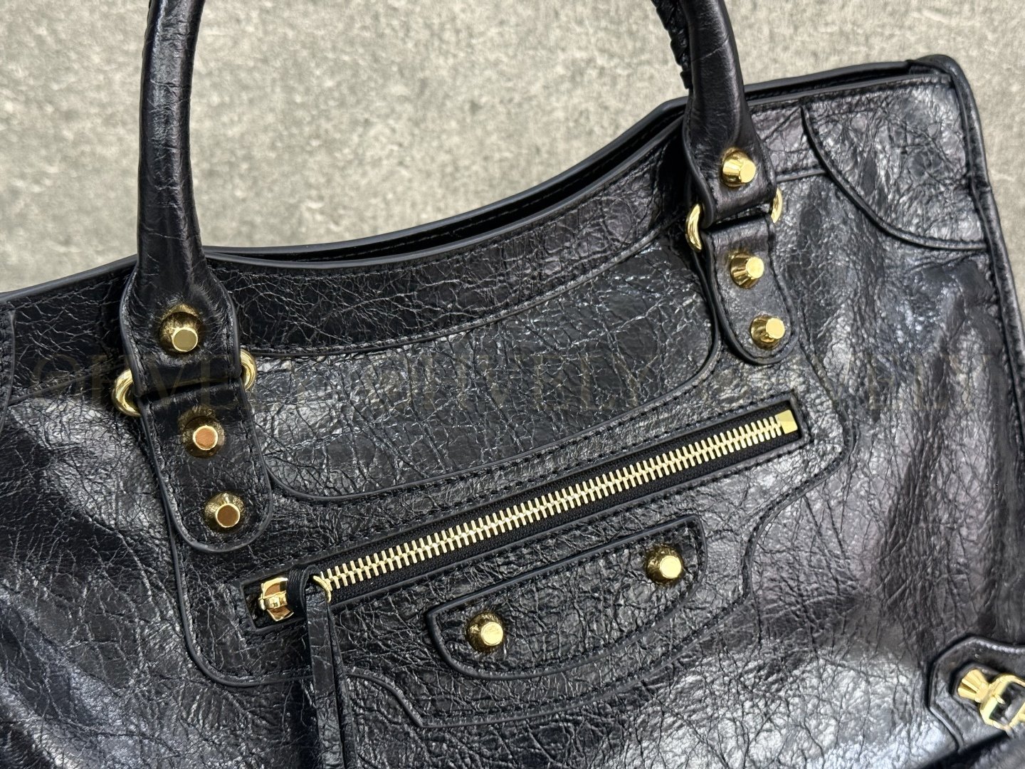 Balenciaga Le city 미디엄백(블랙)골드버클 상품 썸네일