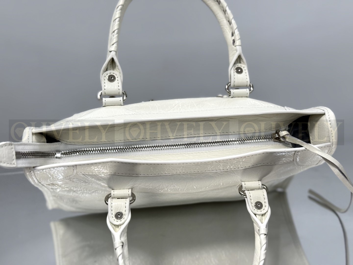 Balenciaga Le city 미디엄백(화이트)실버버클 상품 썸네일