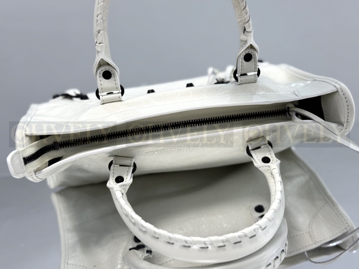 Balenciaga Le city 스몰백(화이트)블랙버클 상품 썸네일