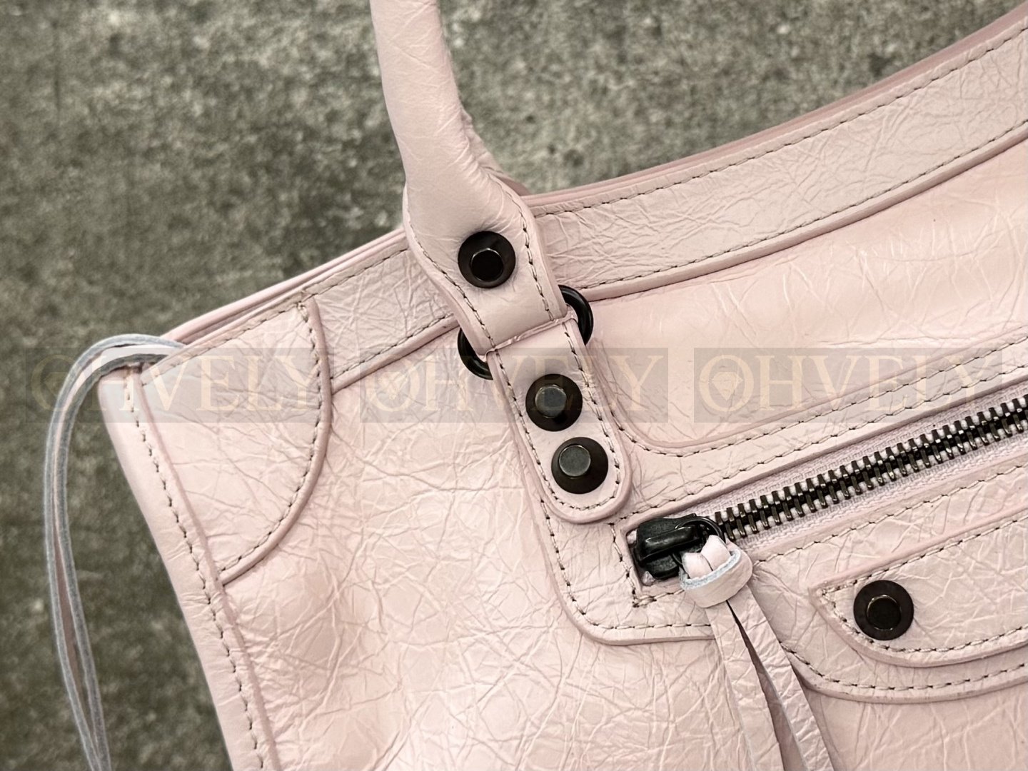 Balenciaga Le city 스몰백(페탈핑크)블랙버클 상품 썸네일