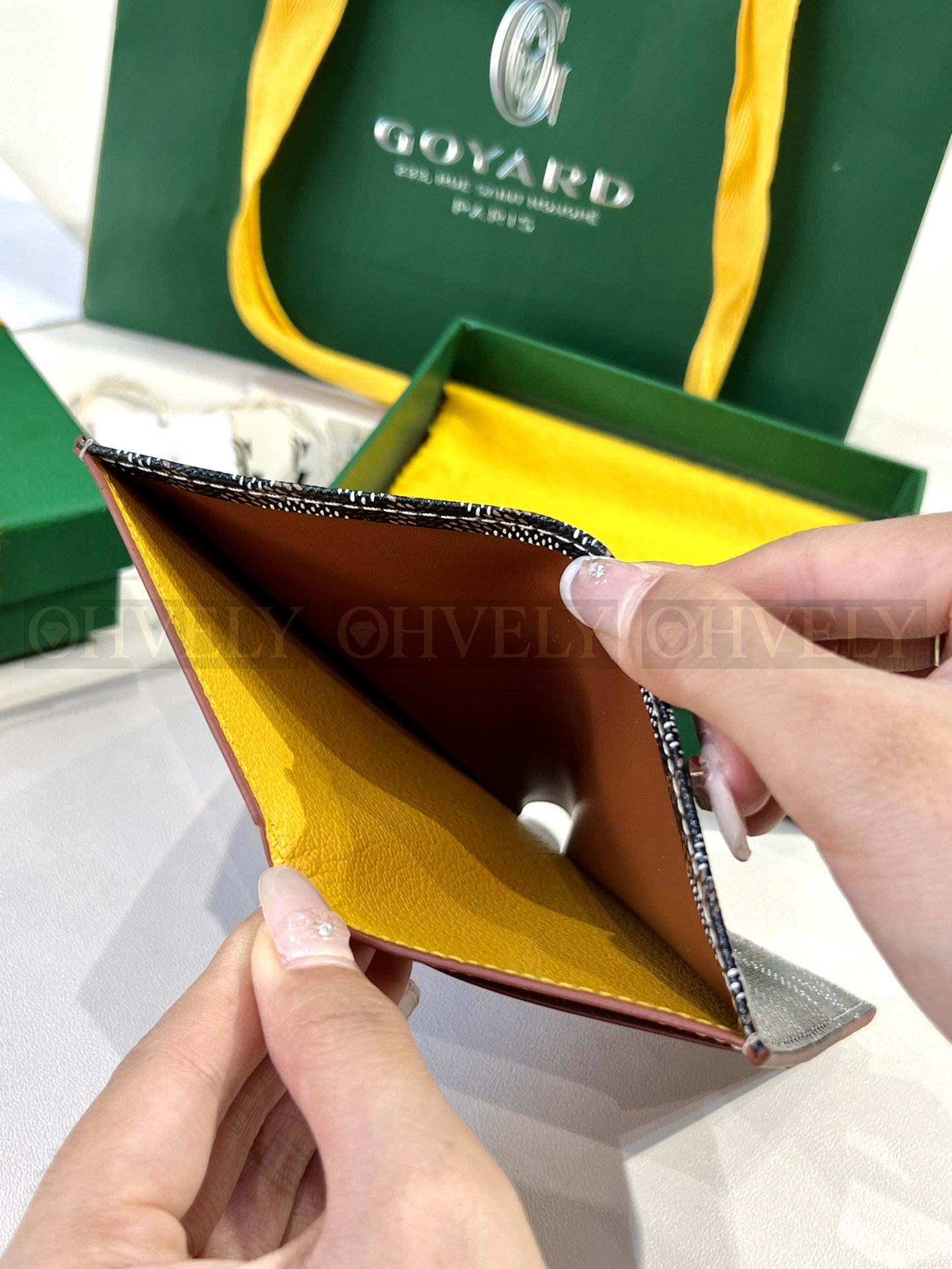 GOYARD 고야드 인서트 빅투아르 카드 홀더 블랙&브라운 상품 썸네일