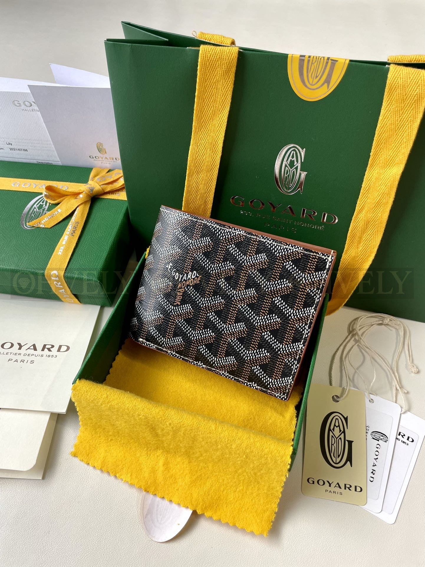 GOYARD 고야드 빅투아르 반지갑 블랙&브라운 상품 썸네일