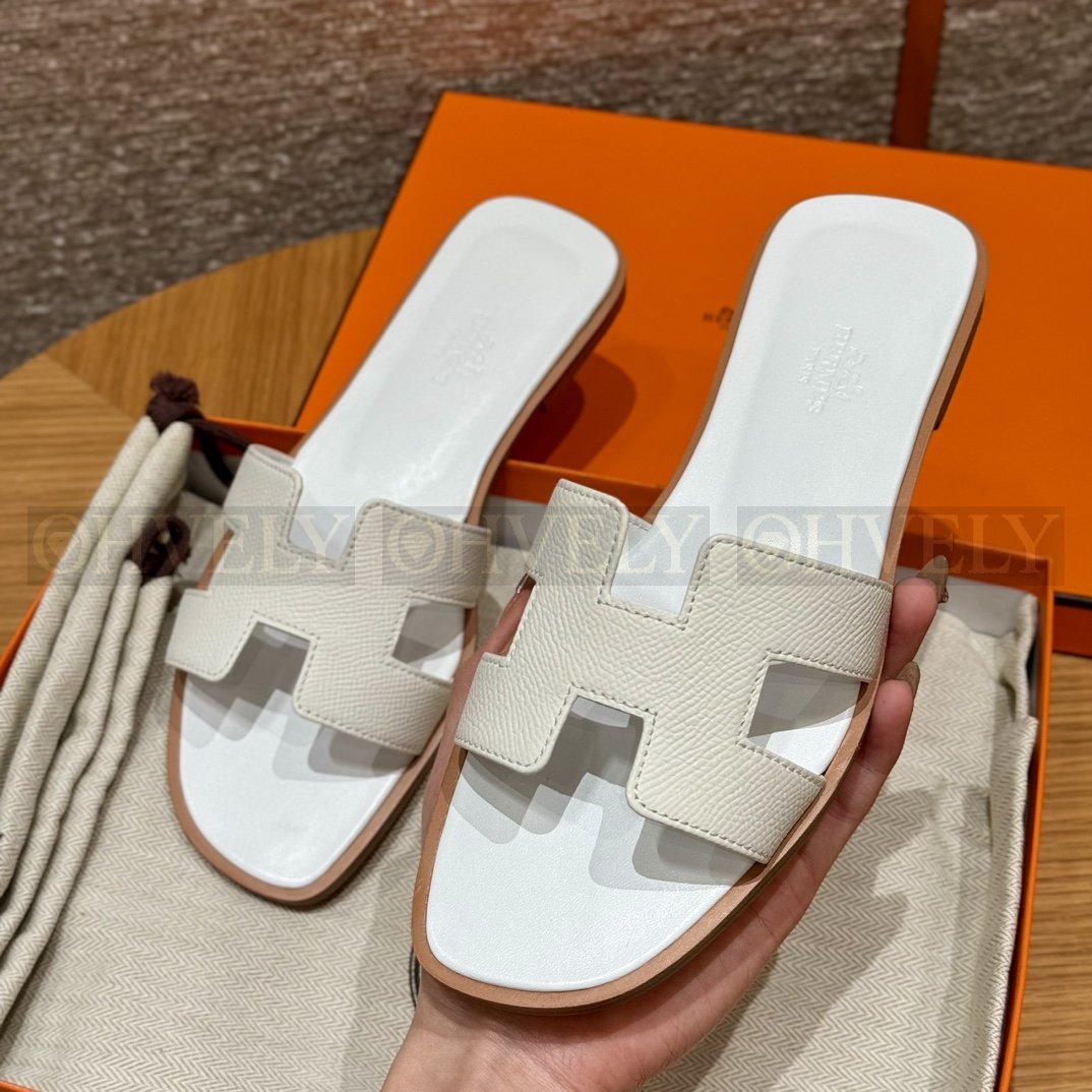 HERMÈS 에르메스 오란 샌들 엡송 카프스킨 (01/Blanc) 상품 썸네일