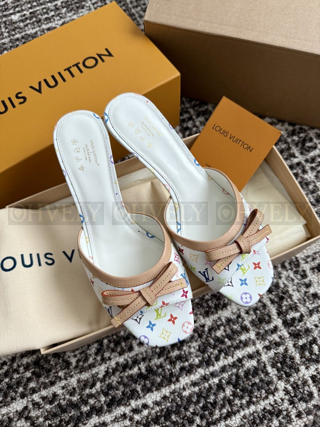 루이비통 LV x 무라카미 다카시 화이트 멀티컬러 키튼힐 슬리퍼 상품 썸네일