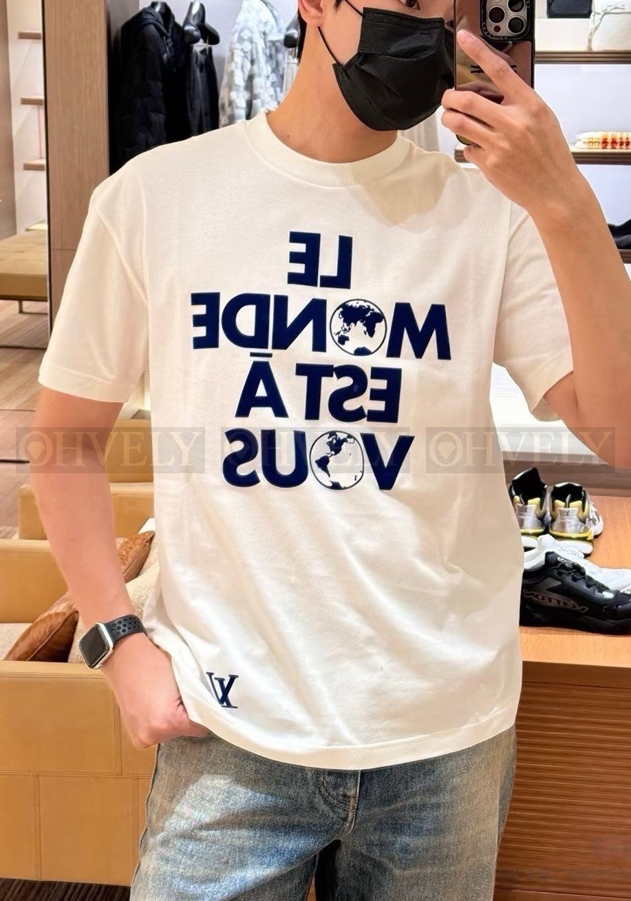 【 ZP버전 】루이비통 Louis Vuitton 르 몽드 에 아 부 프린트 반팔 티셔츠 상품 썸네일