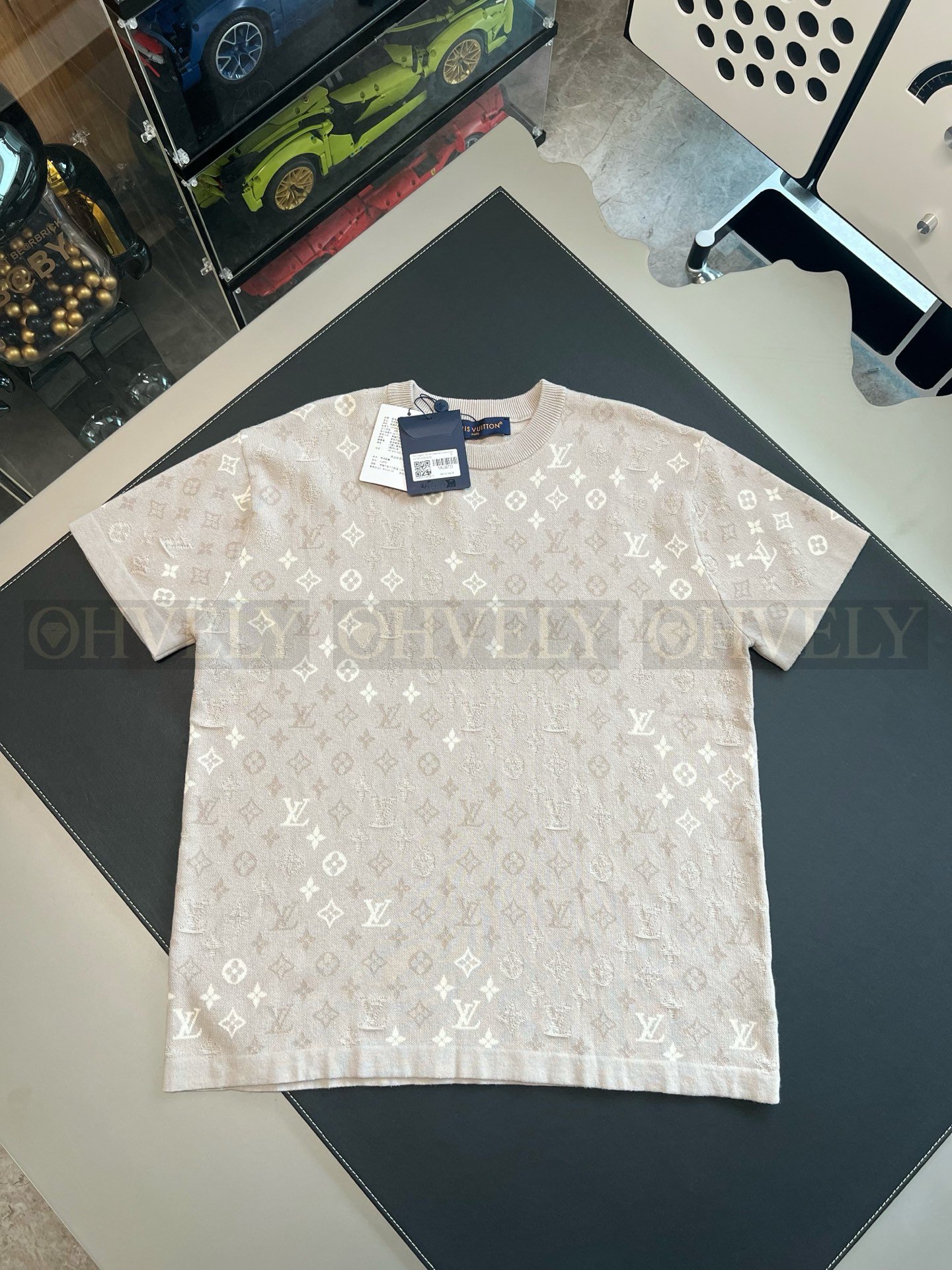 【 ZP버전 】루이비통 Louis Vuitton 모노그램 그라디언트 코튼 니트 티셔츠 상품 썸네일