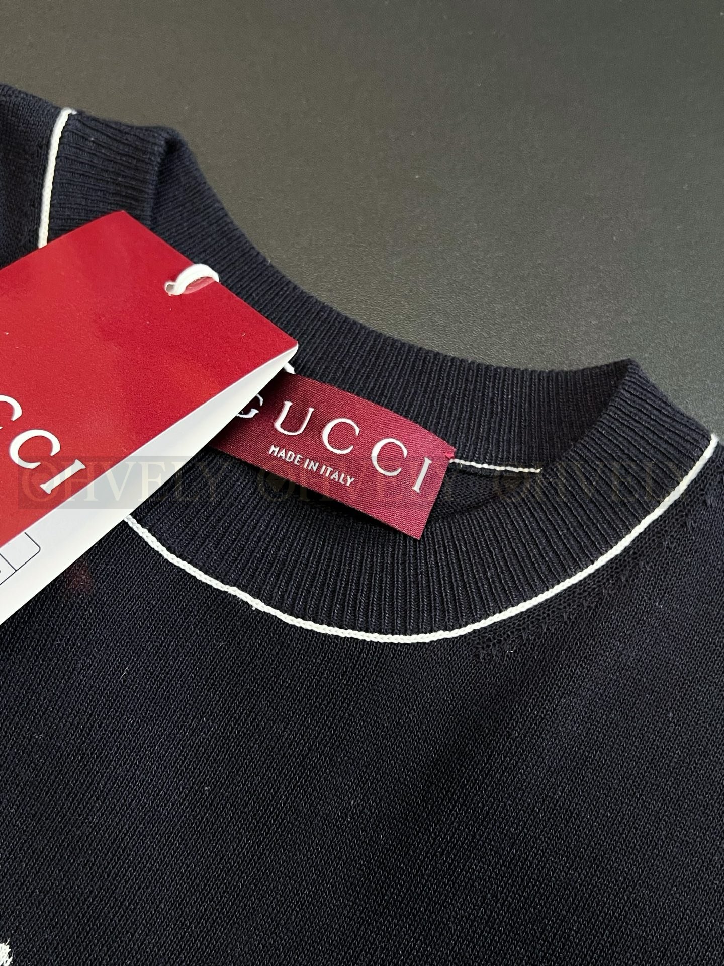 【 ZP버전 】구찌 Gucci 크레스트 쉴드 인타르시아 니트 티셔츠 상품 썸네일