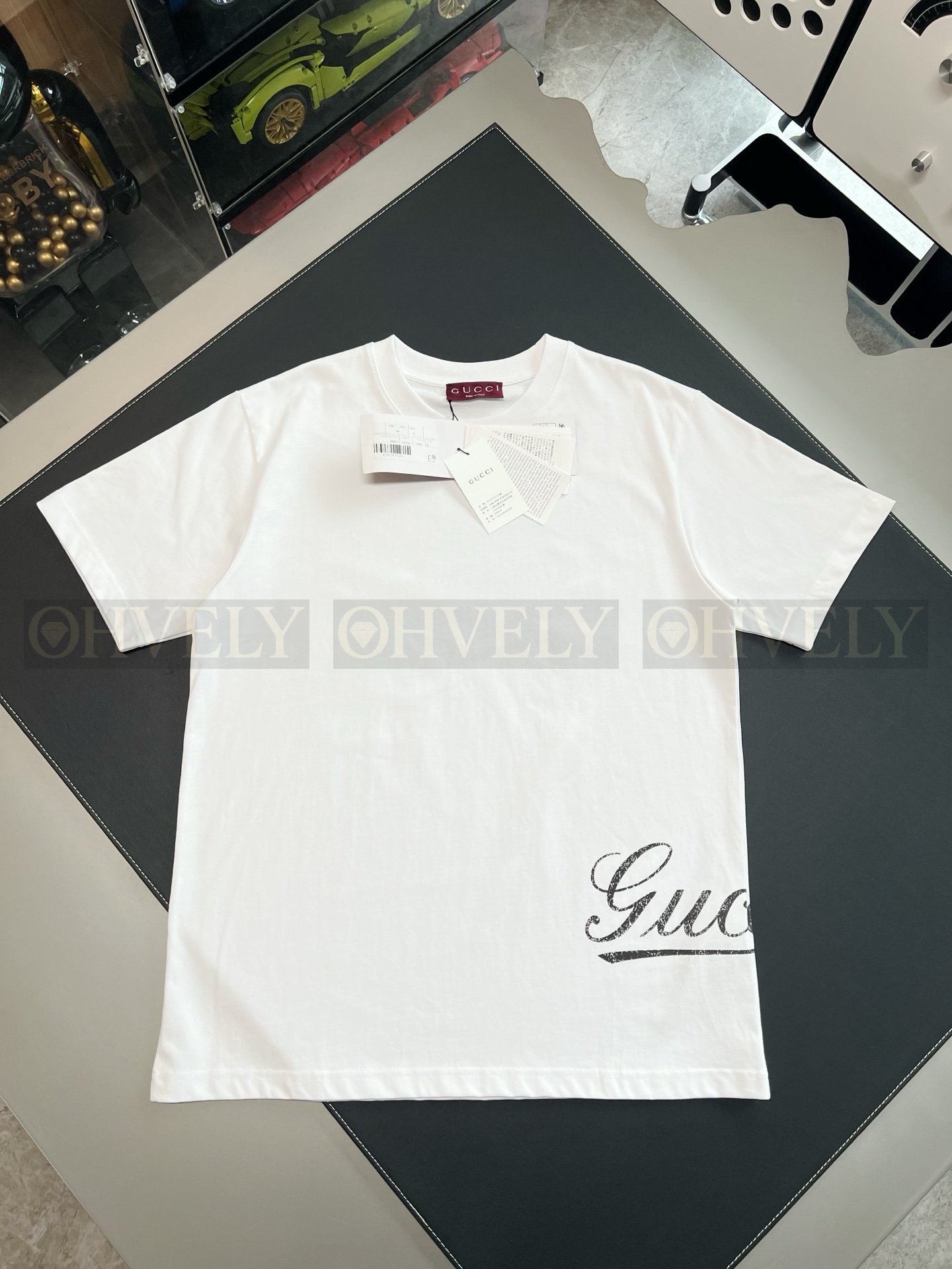 【 ZP버전 】구찌 Gucci 필기체 로고 프린트 티셔츠 상품 썸네일