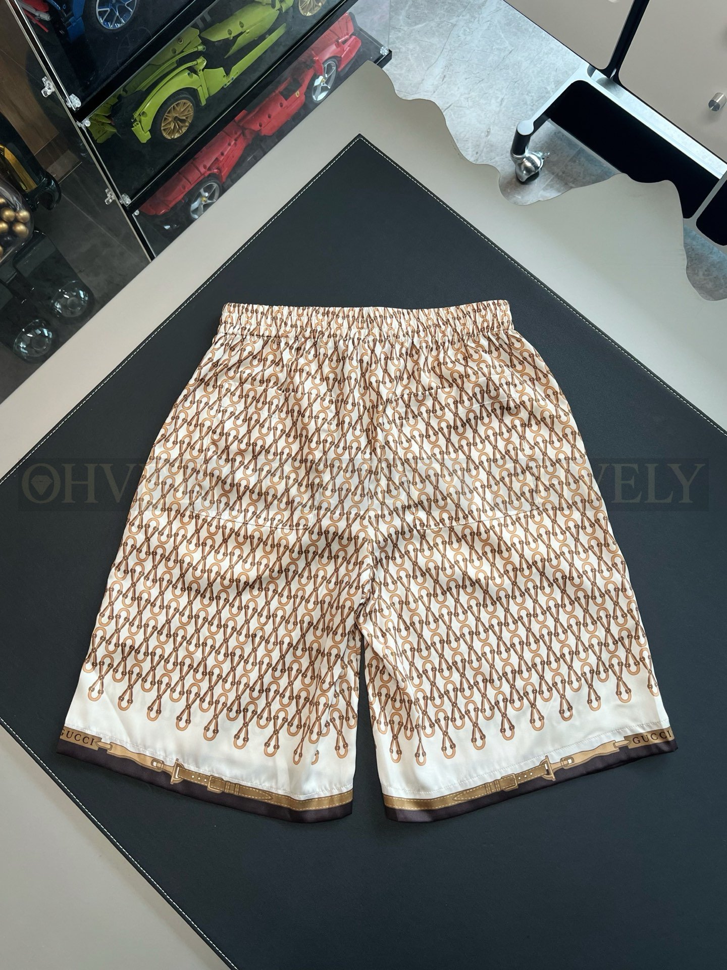 【 ZP버전 】구찌 Gucci 호스빗 체인 프린트 실크 반바지 상품 썸네일