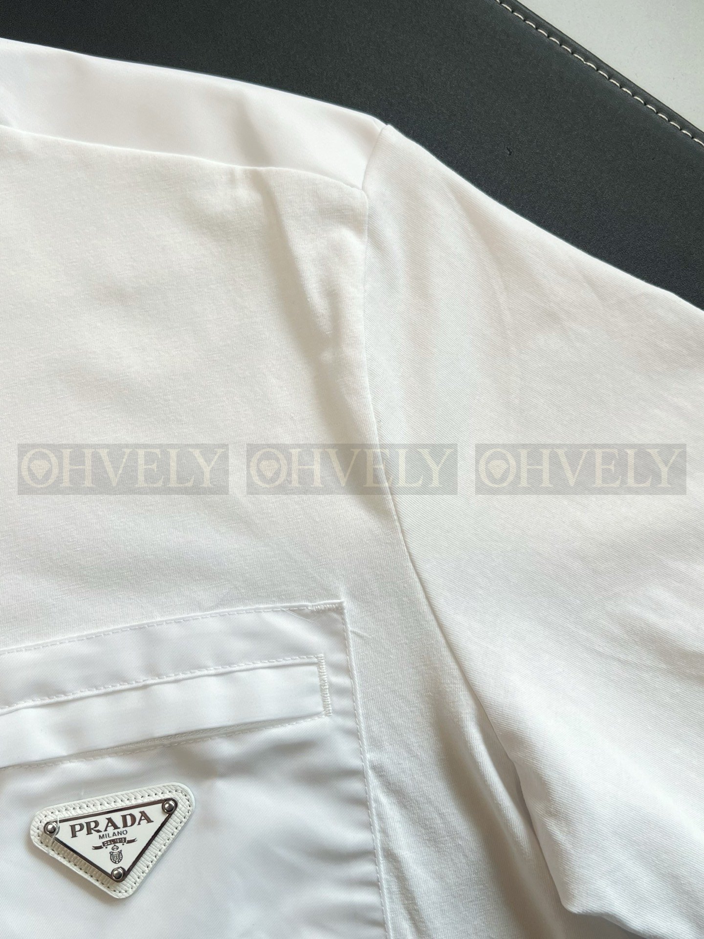 【 ZP버전 】프라다 PRADA 리나일론 포켓 폴로 셔츠 상품 썸네일