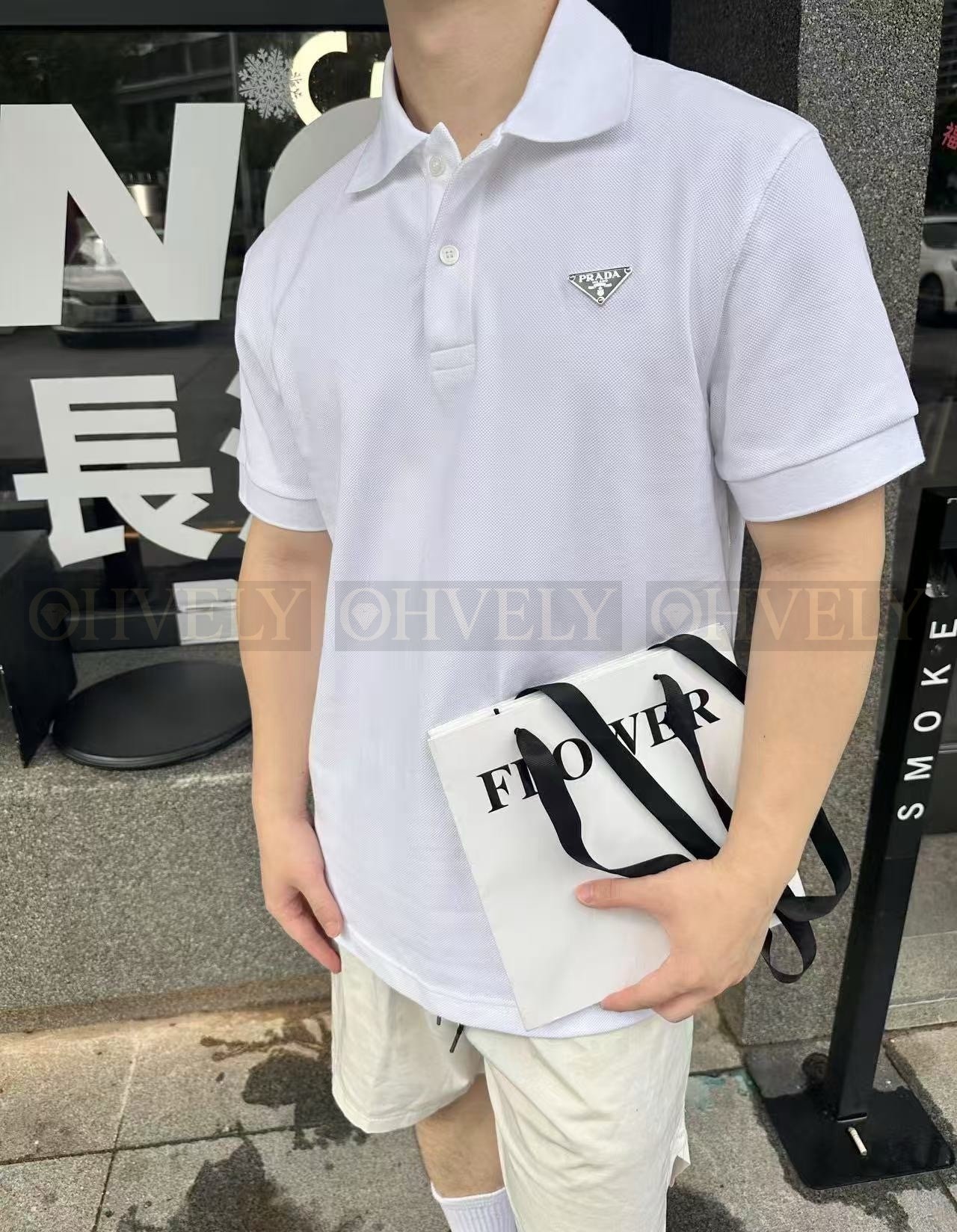 【 ZP버전 】프라다 PRADA 삼각 로고 피케 폴로 셔츠 상품 썸네일