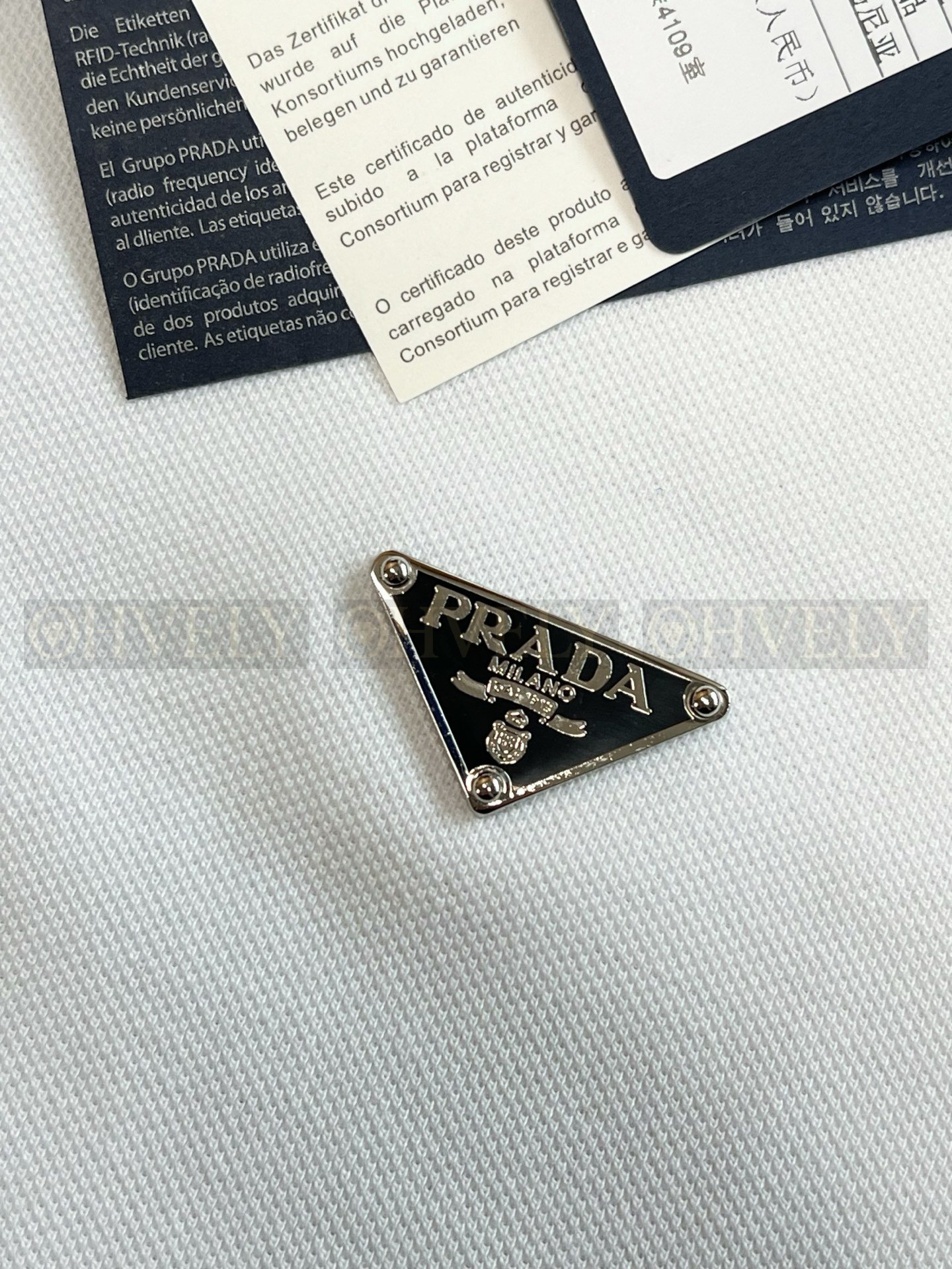 【 ZP버전 】프라다 PRADA 삼각 로고 피케 폴로 셔츠 상품 썸네일