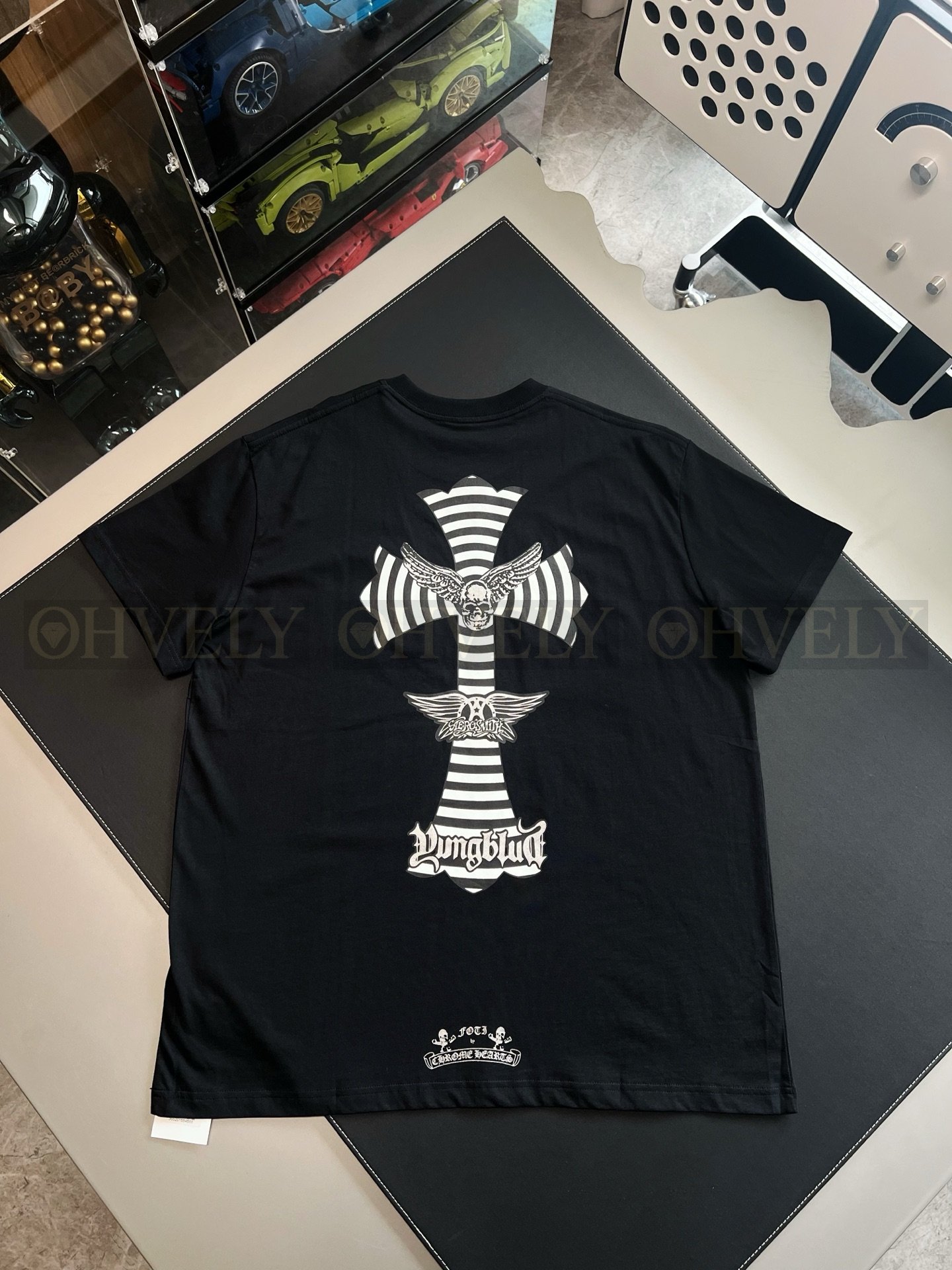 【 ZP버전 】크롬하츠 Chrome Hearts 영블러드 협업 스컬 크로스 반팔 티셔츠 상품 썸네일