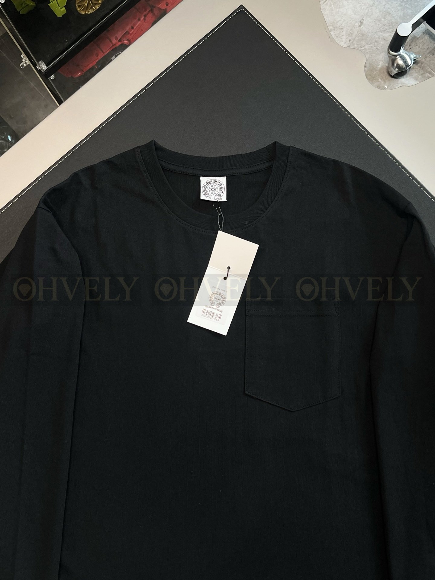 【 ZP버전 】크롬하츠 Chrome Hearts 멀티 세메터리 크로스 로고 롱슬리브 티셔츠 상품 썸네일