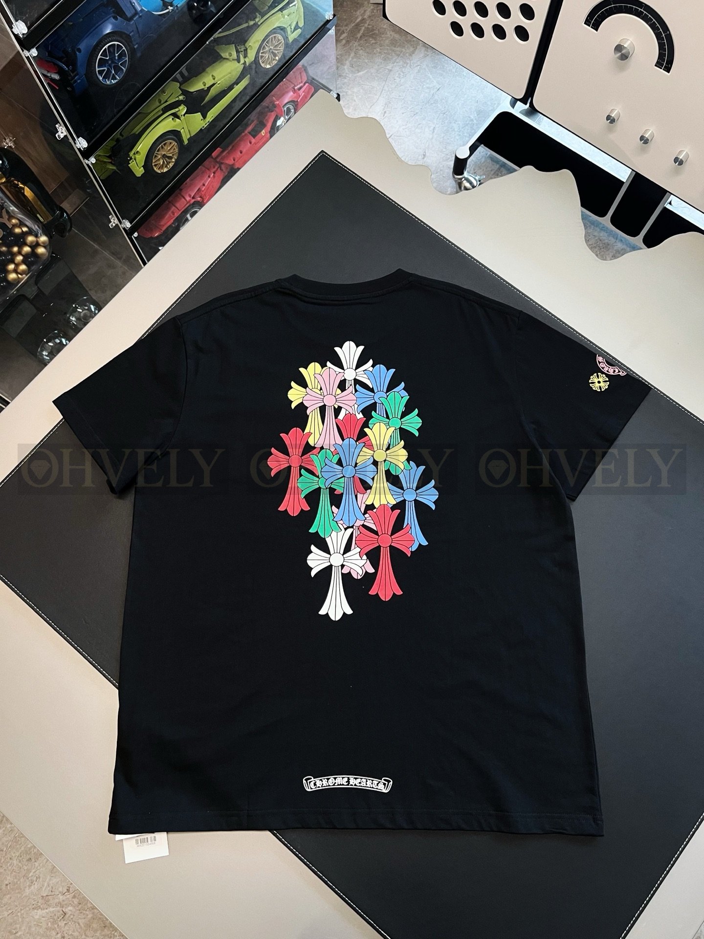 【 ZP버전 】크롬하츠 Chrome Hearts 멀티 컬러 크로스 포켓 반팔 티셔츠 상품 썸네일