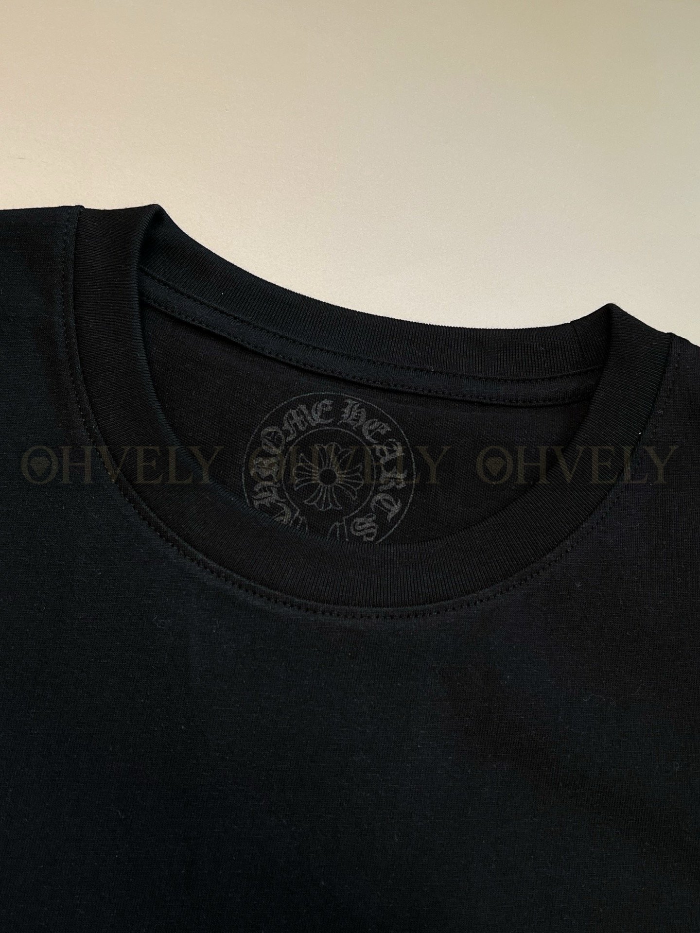 【 ZP버전 】크롬하츠 Chrome Hearts 멀티 컬러 크로스 포켓 반팔 티셔츠 상품 썸네일