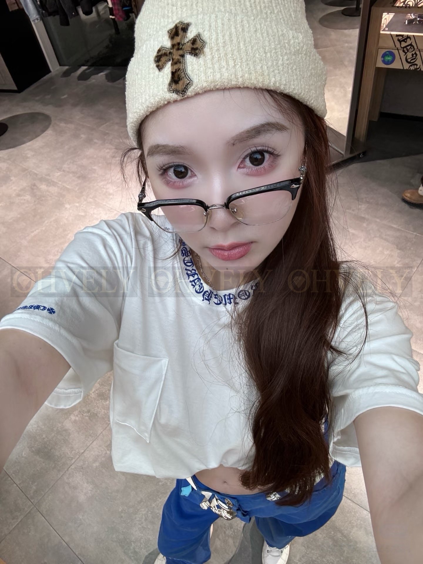 【 ZP버전 】크롬하츠 Chrome Hearts 넥 로고 포켓 반팔 티셔츠 상품 썸네일