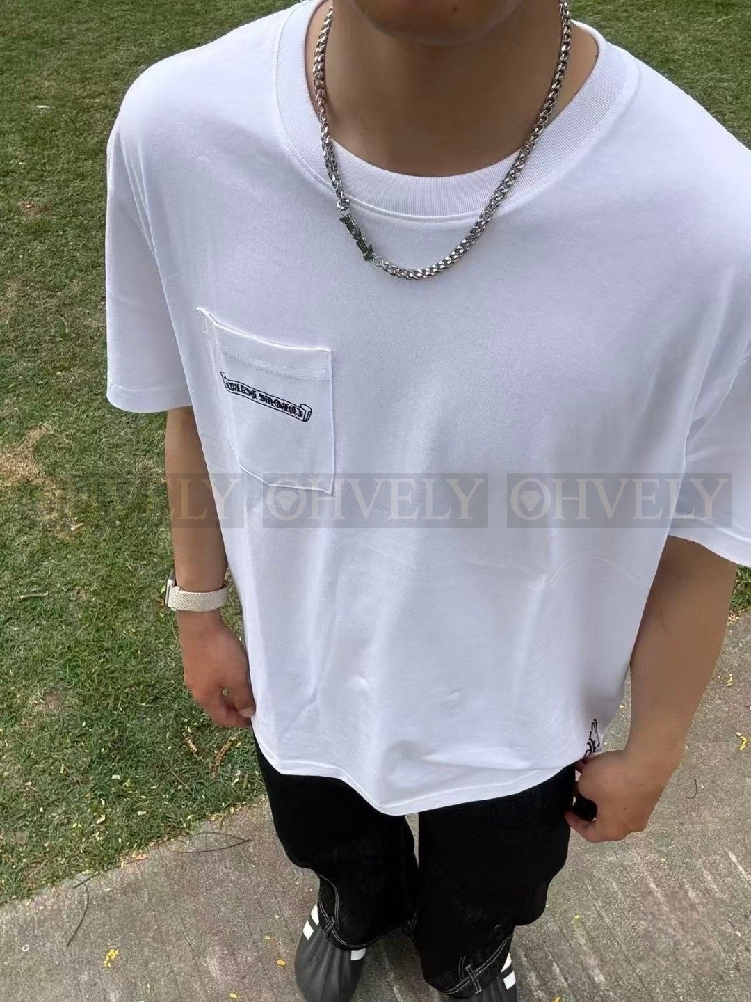 【 ZP버전 】크롬하츠 Chrome Hearts BS 플뢰르 모노그램 플레임 반팔 티셔츠 상품 썸네일