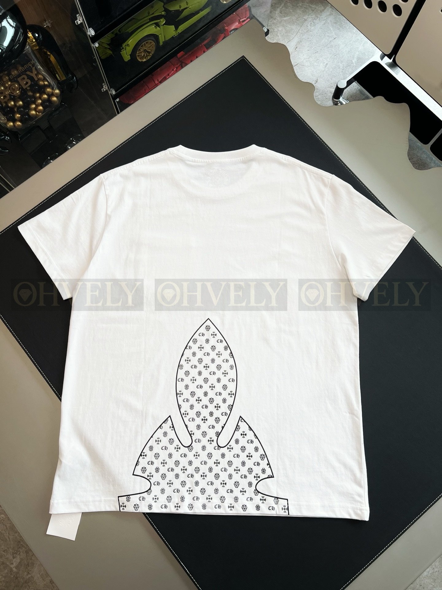 【 ZP버전 】크롬하츠 Chrome Hearts BS 플뢰르 모노그램 플레임 반팔 티셔츠 상품 썸네일