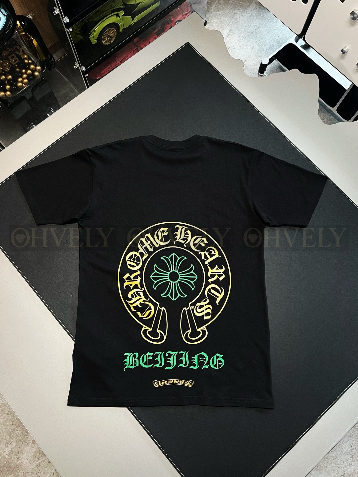 【 ZP버전 】크롬하츠 Chrome Hearts 베이징 한정 홀스슈 로고 포켓 티셔츠 블랙 상품 썸네일