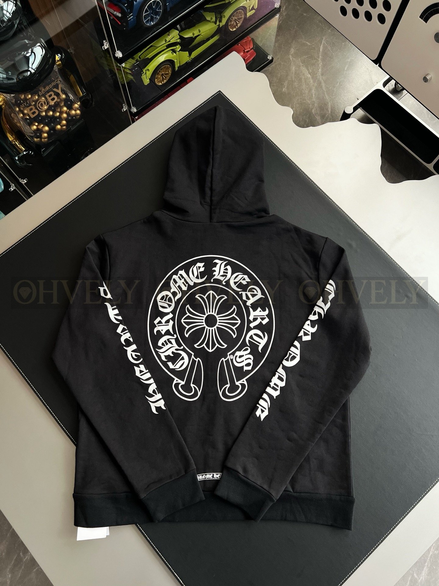 【 ZP버전 】크롬하츠 Chrome Hearts 클래식 암 스크립트 로고 지퍼 후드 집업 상품 썸네일