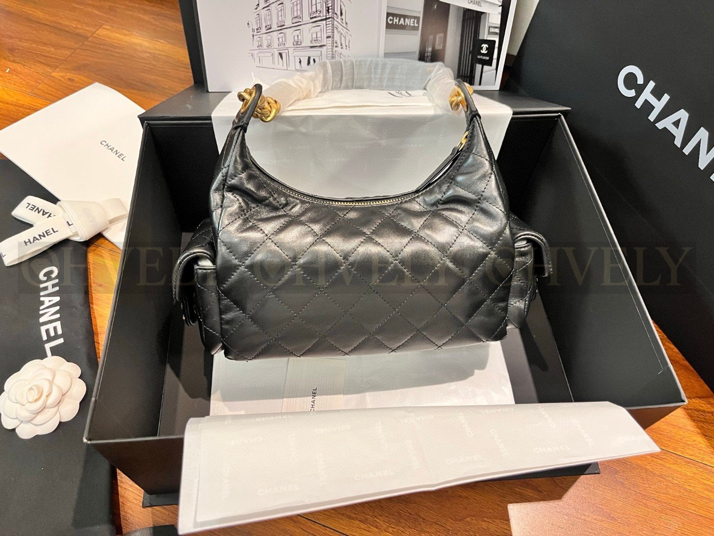 샤넬25ss 맥시 호보백 블랙 상품 썸네일