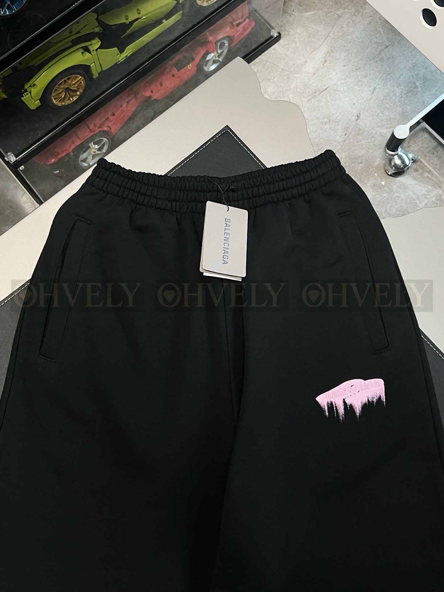 【 ZP버전 】발렌시아가 Balenciaga 핑크 슬라임 로고 자수 스웨트 팬츠 블랙 상품 썸네일