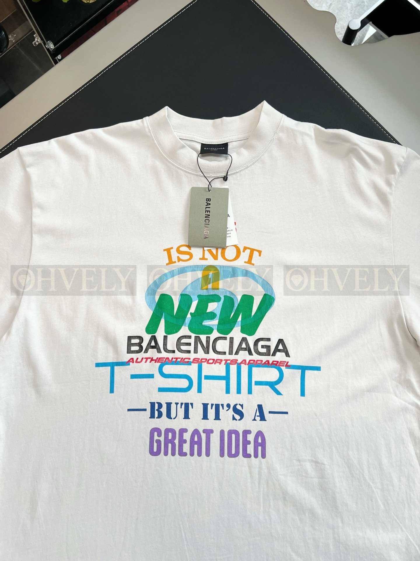【 ZP버전 】발렌시아가 Balenciaga "This Is Not A New T-Shirt" 그래픽 프린트 티셔츠 상품 썸네일