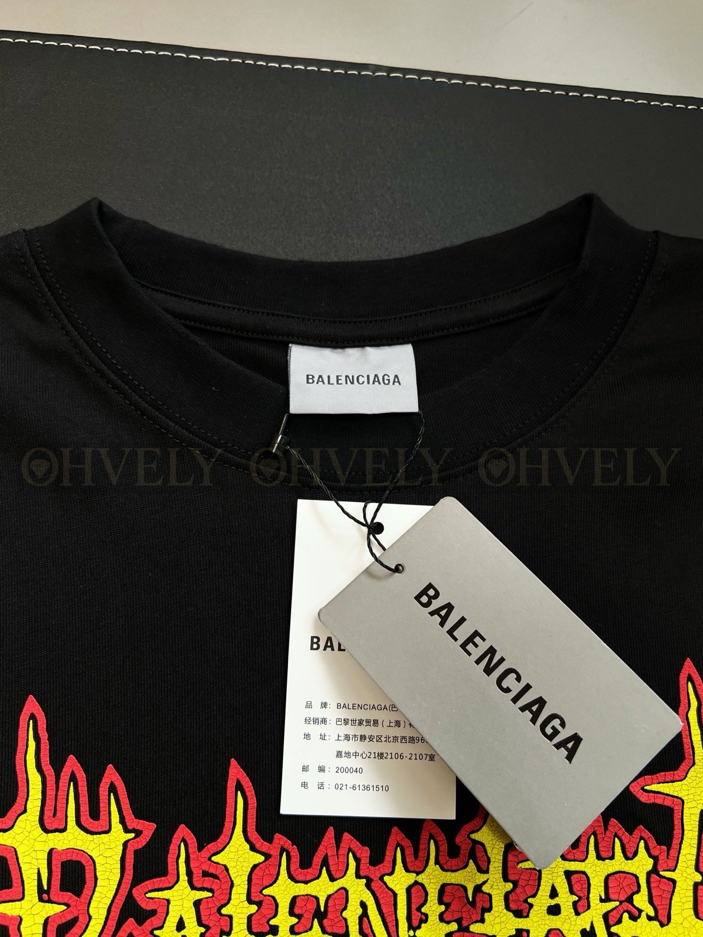 【 ZP버전 】발렌시아가 Balenciaga 메탈 로고 성당 그래픽 프린트 티셔츠 블랙 상품 썸네일