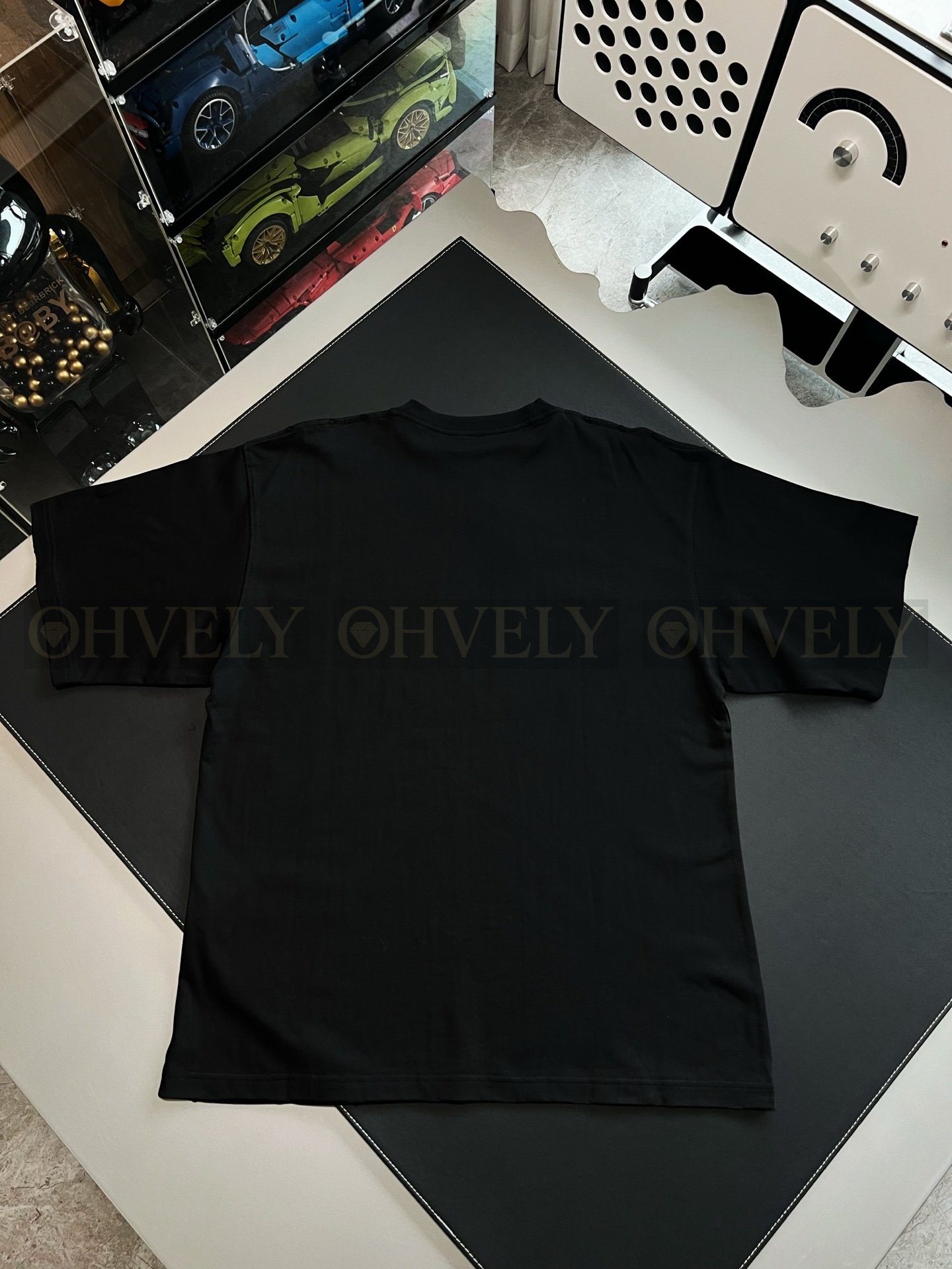 【 ZP버전 】발렌시아가 Balenciaga 메탈 로고 성당 그래픽 프린트 티셔츠 블랙 상품 썸네일