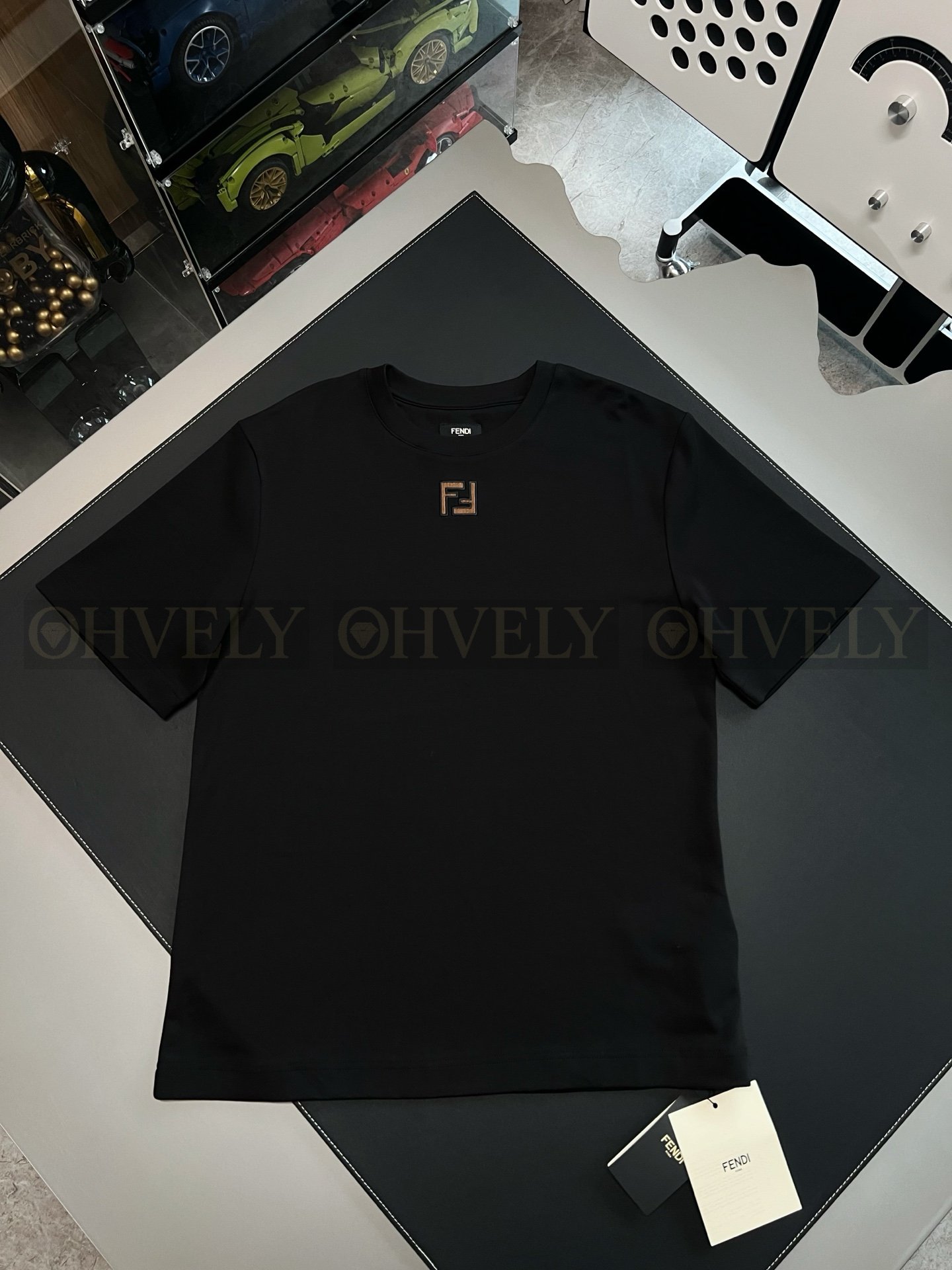 【 ZP버전 】펜디 Fendi FF 로고 코듀로이 패치 티셔츠 상품 썸네일