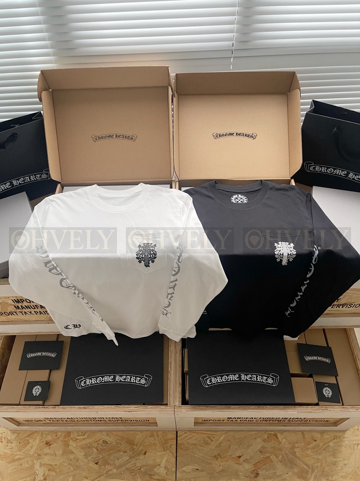 크롬하츠25SS 포켓로고 롱슬리브(블랙) 상품 썸네일