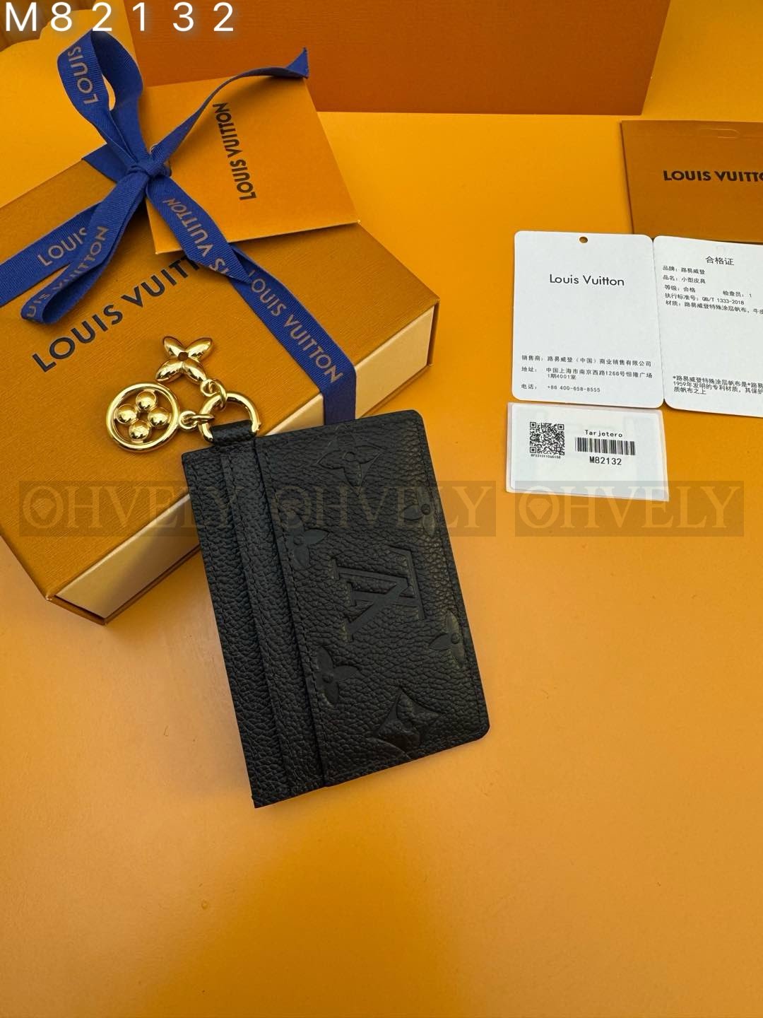 【 ZP 버전 】 루이비통 모노그램 앙프렝뜨 LV 참 카드 홀더 블랙 상품 썸네일