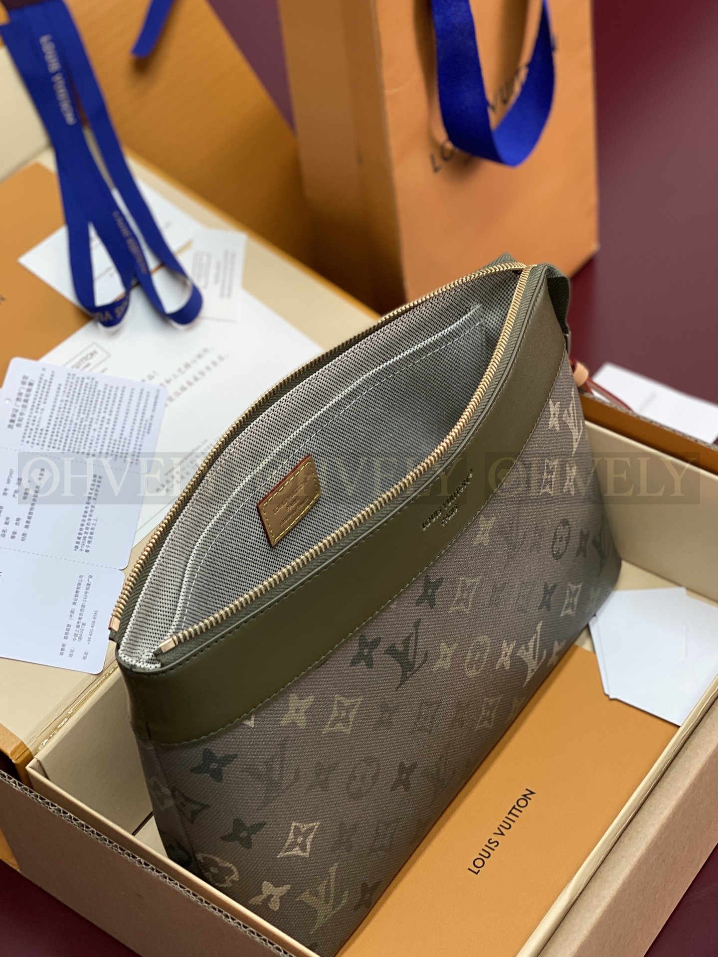 【 ZP 버전 】 루이비통 모노그램 오리진 포쉐트 보야주 수플 카키 상품 썸네일