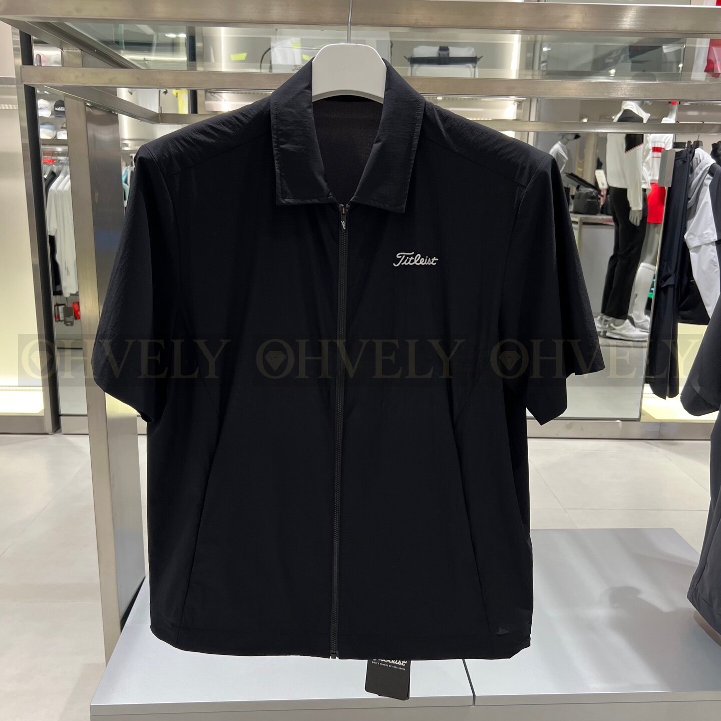 Titleist 타이틀리스트 남성 등판 백 로고 반소매 셔츠형 바람막이 자켓 (차콜, 블랙) 상품 썸네일