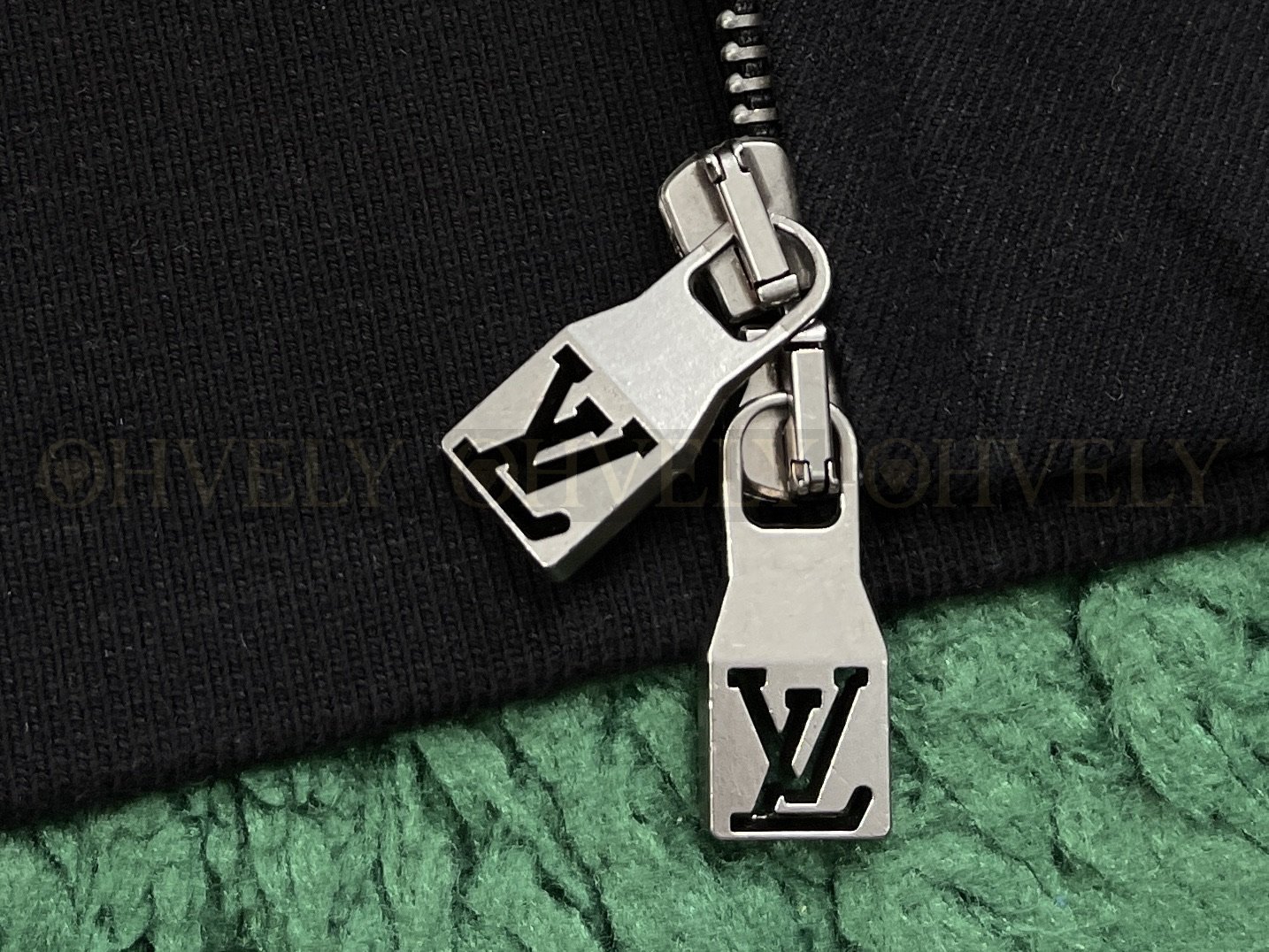 【 ZP버전 】루이비통 LV 자수 후드 집업 자켓 상품 썸네일