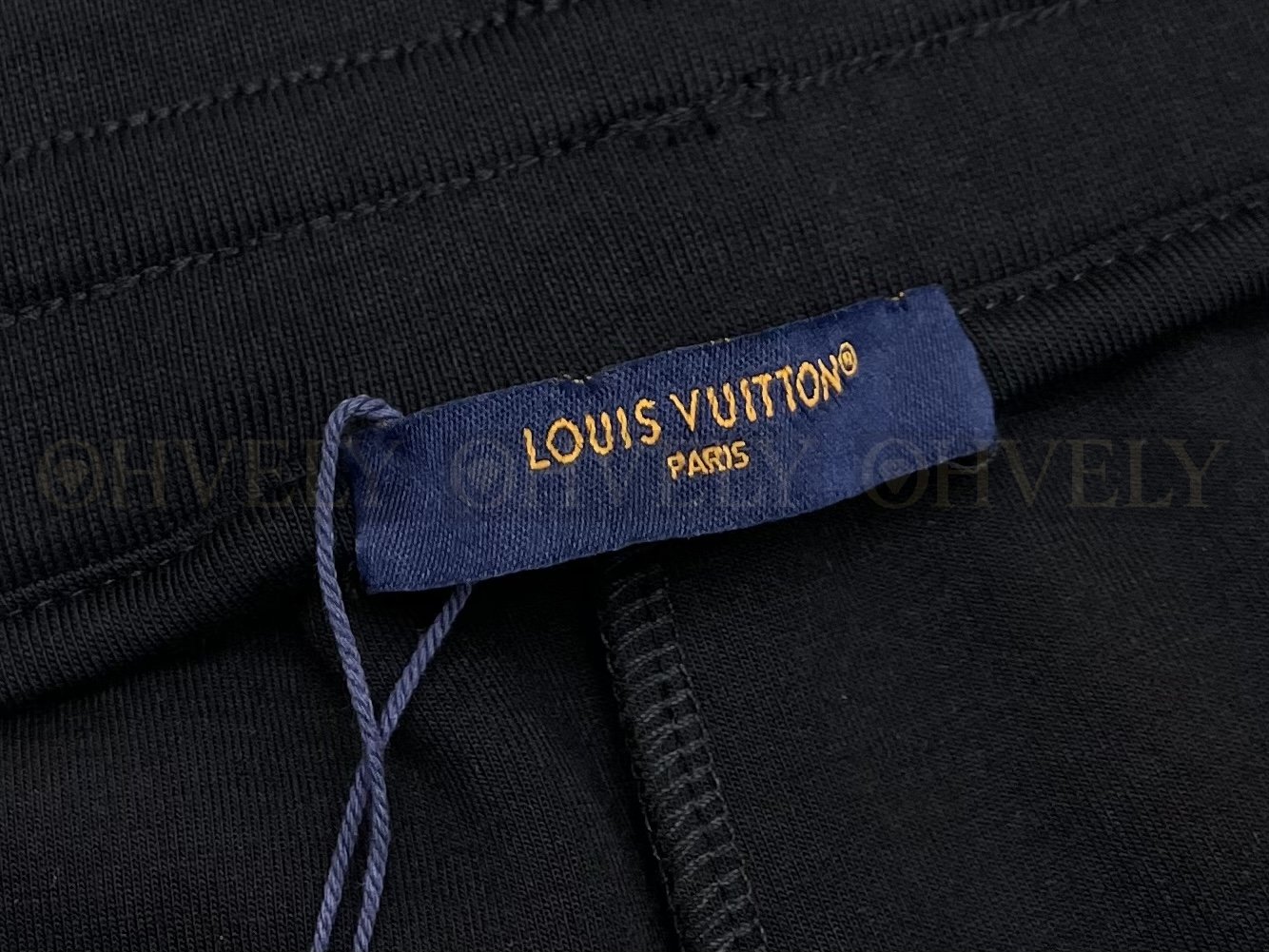 【 ZP버전 】루이비통 크리스탈 LV 로고 스웨트 쇼츠 블랙 상품 썸네일