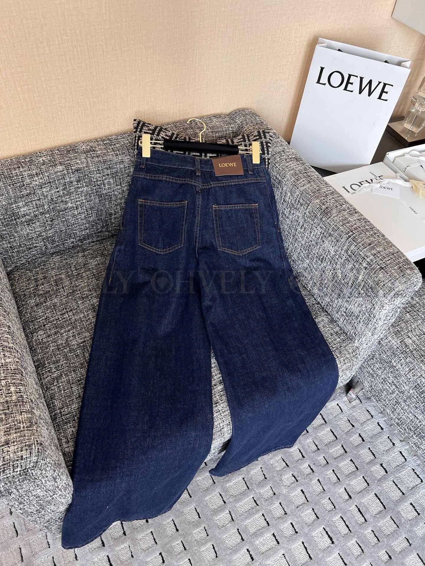 【 ZP버전 】로에베 벨티드 와이드 데님 팬츠 네이비 상품 썸네일