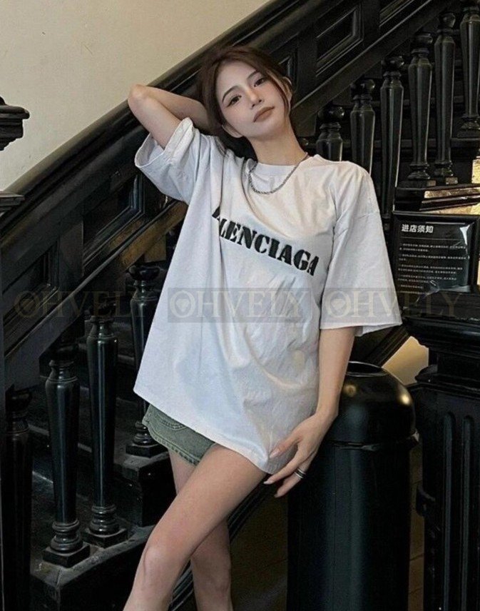 【 ZP버전 】발렌시아가 레터링 로고 프린트 반팔 티셔츠 상품 썸네일