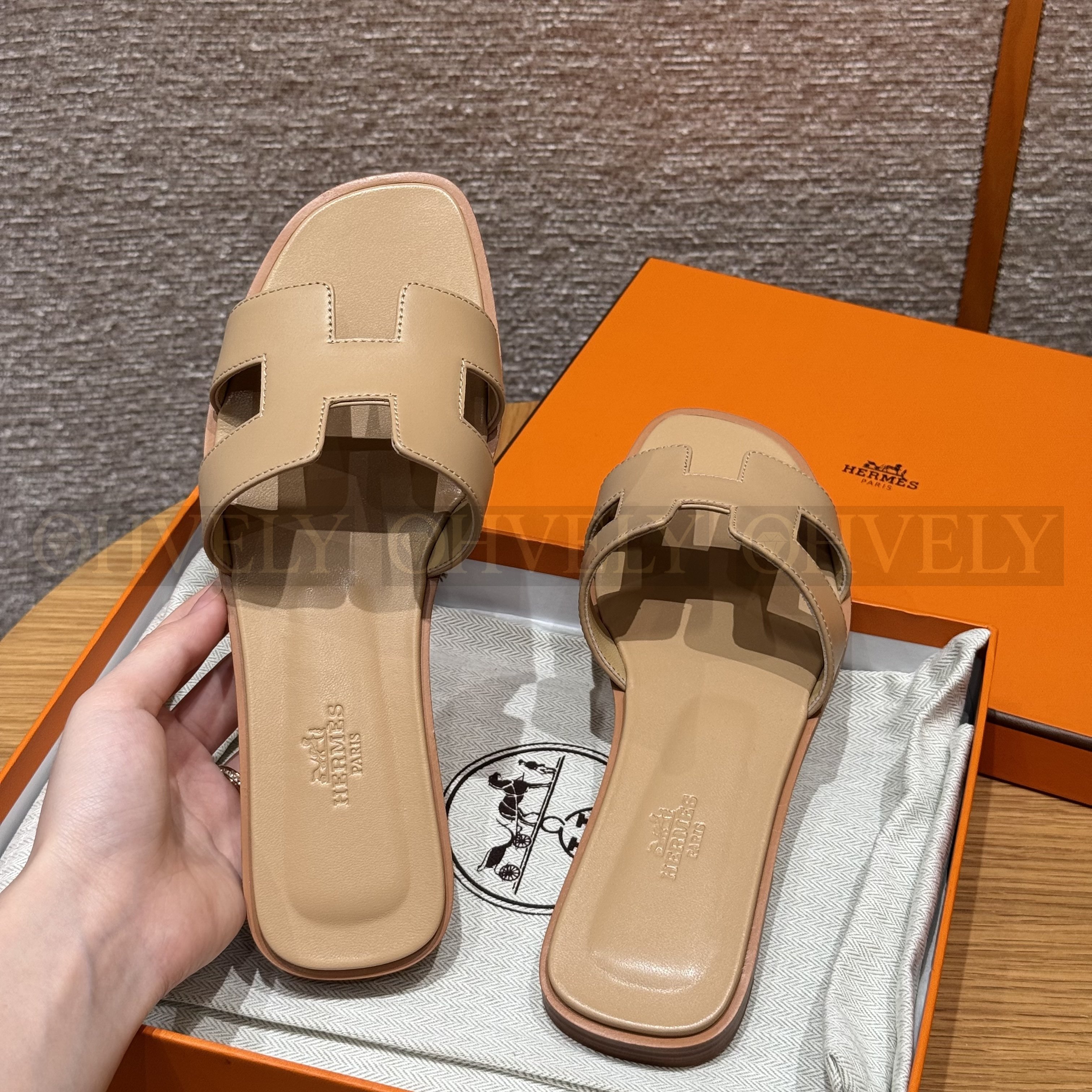 【 ZP버전 】H 오란 샌들 베이지 알비노 상품 썸네일